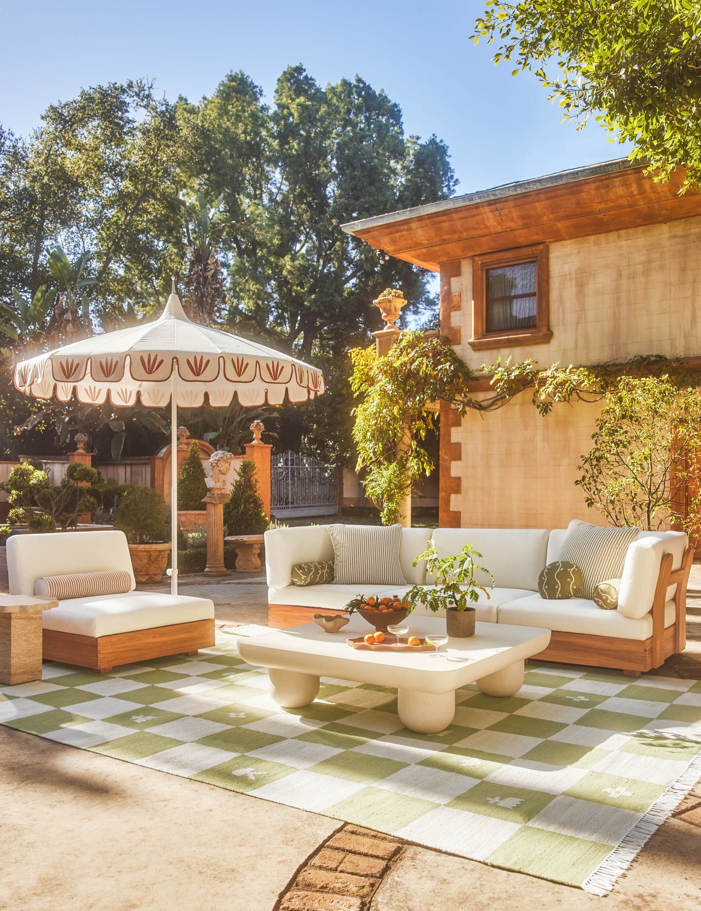 SULISMART - Satu Indoor / Outdoor Pillow