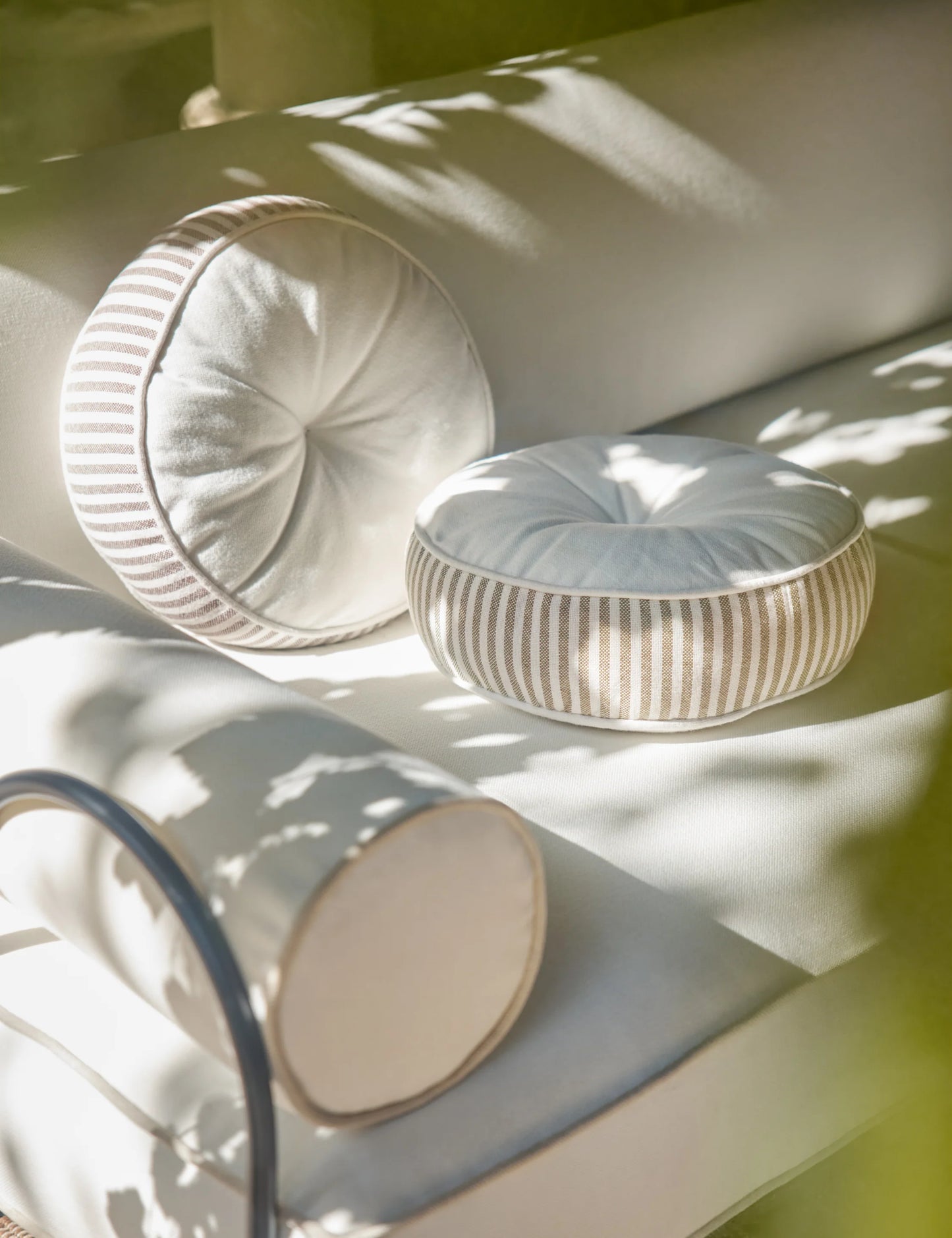 SULISMART - Littu Indoor / Outdoor Striped Disc Pillow